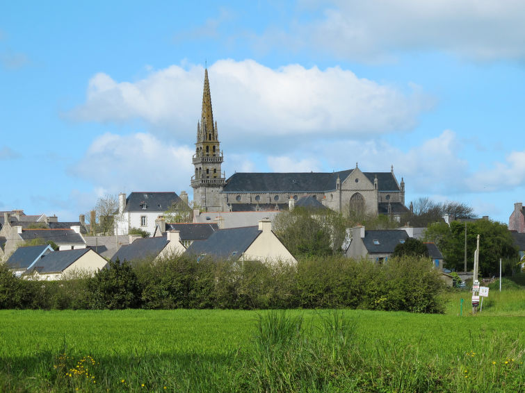 Foto van omgeving van Vakantiehuis Plouneour Trez