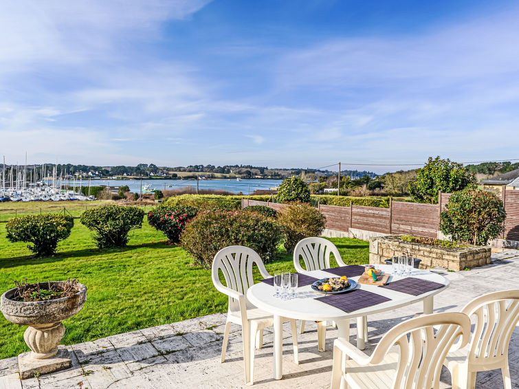 Foto van exterieur van Vakantiehuis Baden