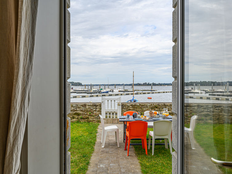 Foto van exterieur van Vakantiehuis Locmariaquer