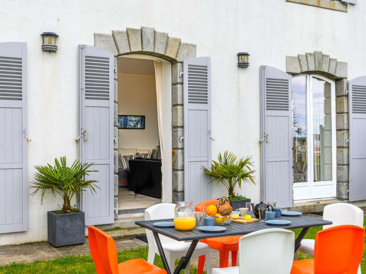 Foto van exterieur van Vakantiehuis Locmariaquer