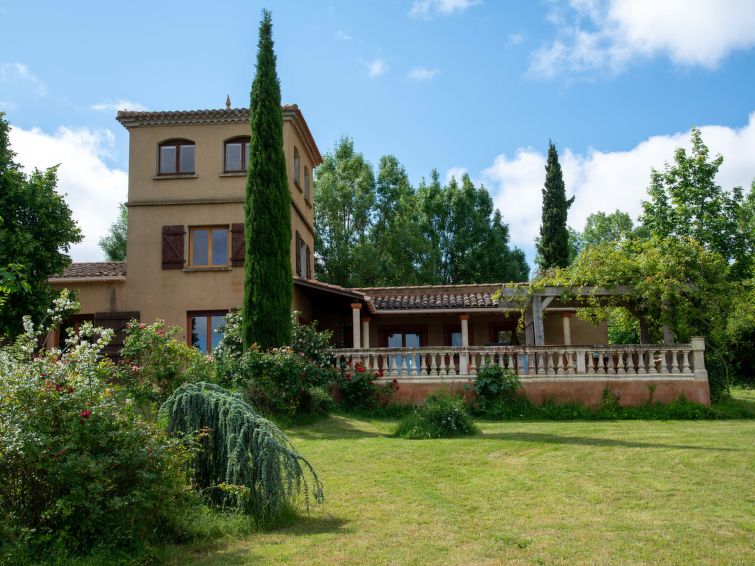 Vakantiehuis Les Ecuries: Ontsnap naar Rust en Ruimte in Limoux | Out! Vakantiehuizen