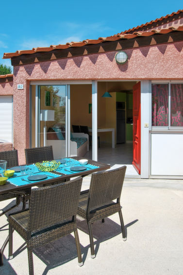 Foto van exterieur van Vakantiehuis Saint Cyprien