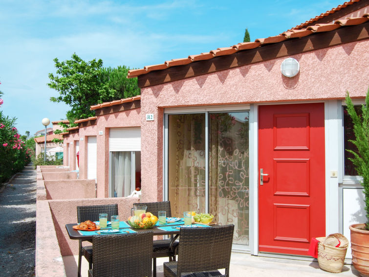 Foto van exterieur van Vakantiehuis Saint Cyprien