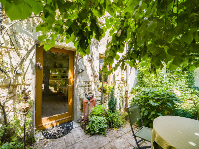 Foto van exterieur van Vakantiehuis Chissay-en-Touraine