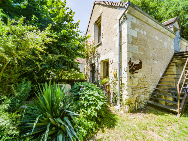 Foto van exterieur van Vakantiehuis Chissay-en-Touraine