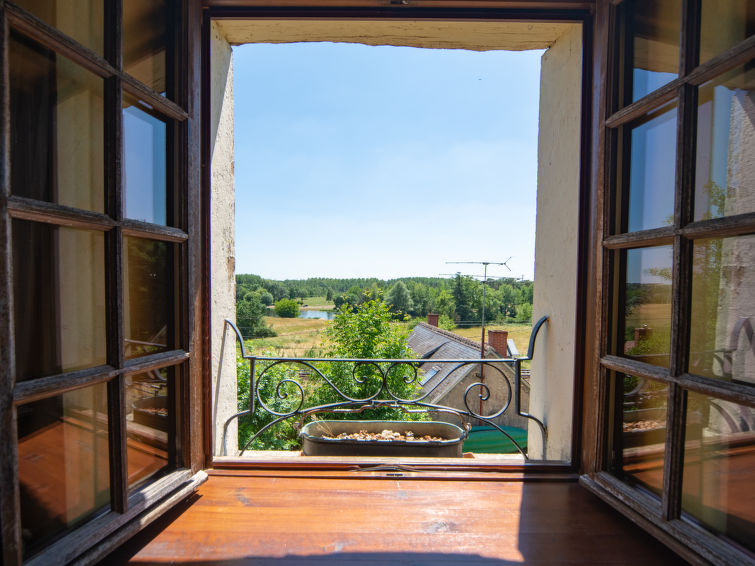 Foto van exterieur van Vakantiehuis Chissay-en-Touraine