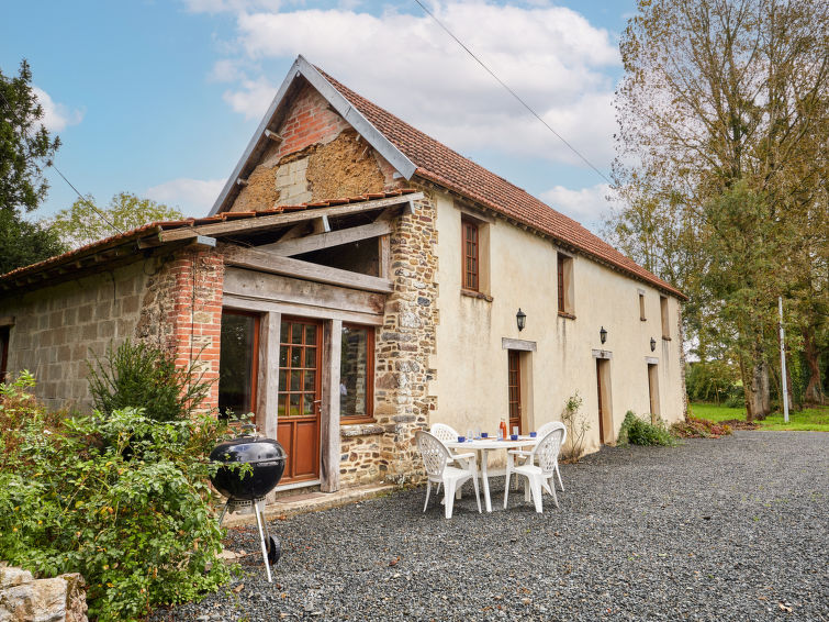 Foto van exterieur van Vakantiehuis Savigny