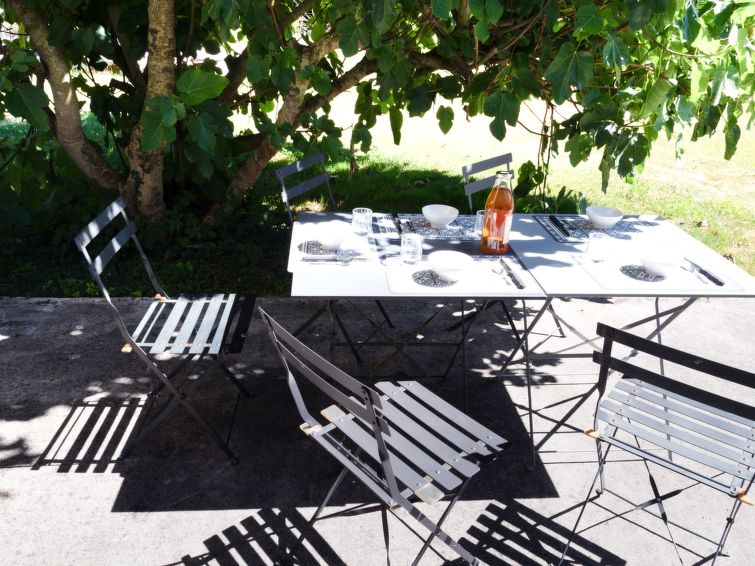 Foto van exterieur van Vakantiehuis Le Mesnil-Patry