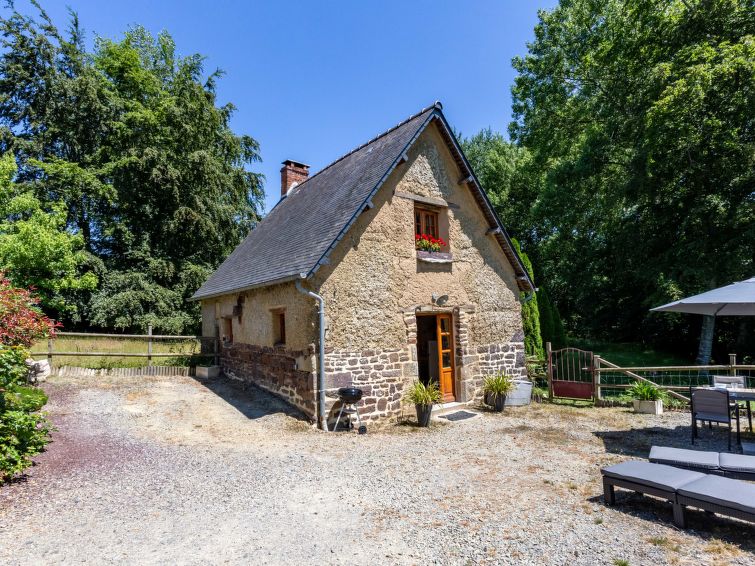 Foto van exterieur van Vakantiehuis Hudimesnil