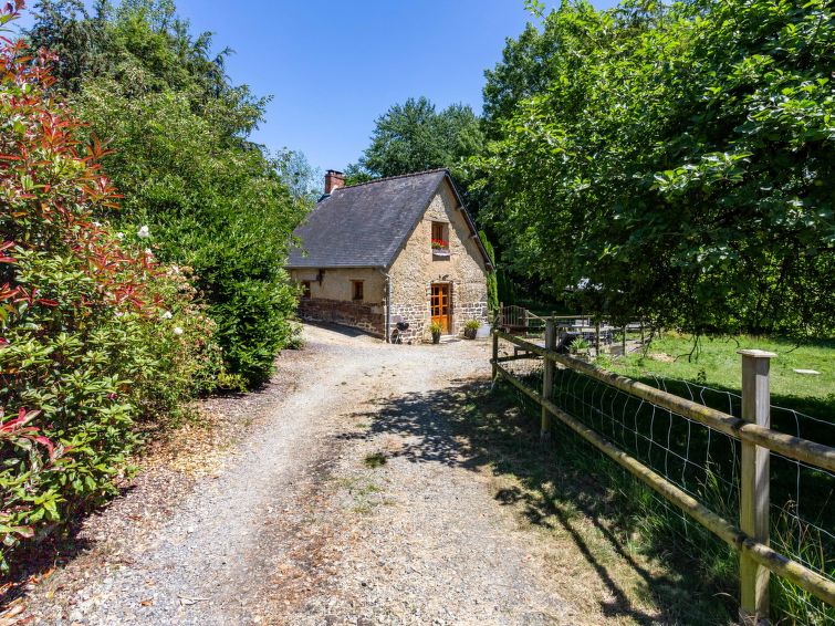 Foto van exterieur van Vakantiehuis Hudimesnil