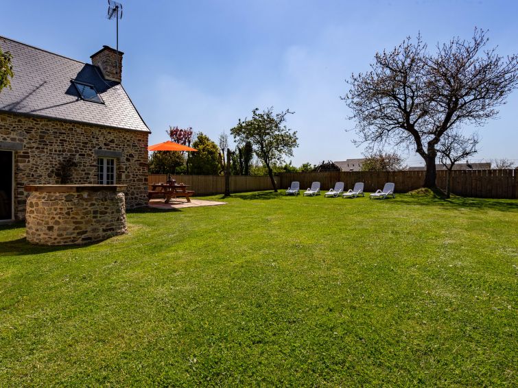 Foto van exterieur van Vakantiehuis Créances Foto van exterieur van Vakantiehuis Créances