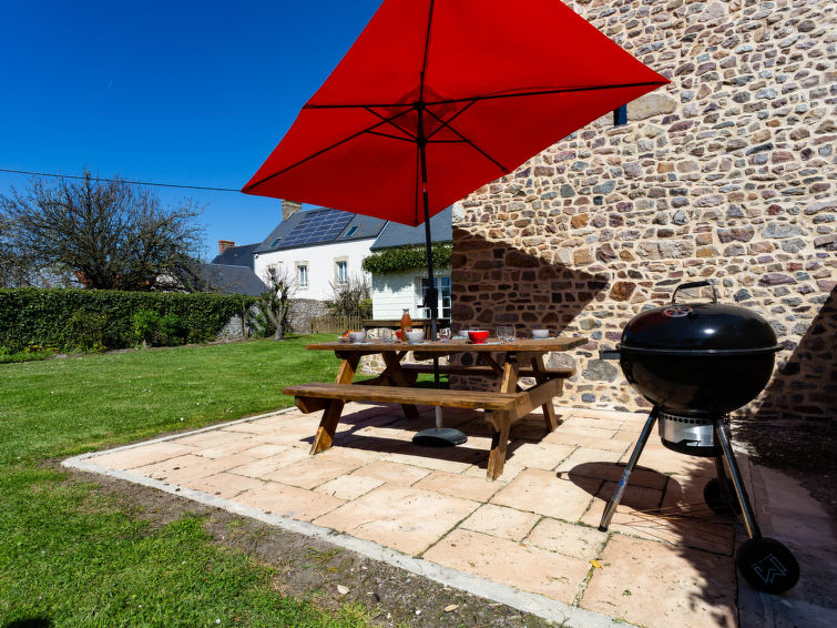 Foto van exterieur van Vakantiehuis Créances Foto van exterieur van Vakantiehuis Créances