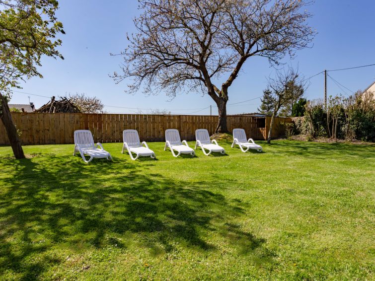 Foto van exterieur van Vakantiehuis Créances Foto van exterieur van Vakantiehuis Créances