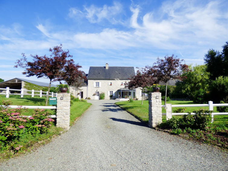 Foto van exterieur van Vakantiehuis Biniville