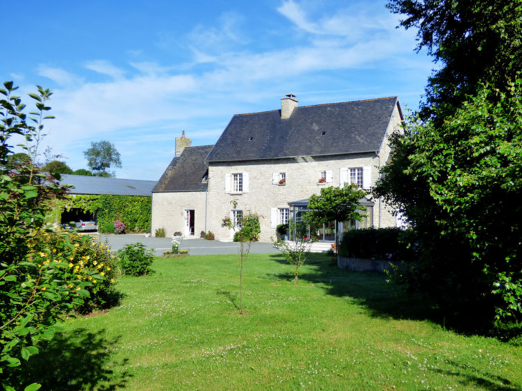 Foto van exterieur van Vakantiehuis Biniville