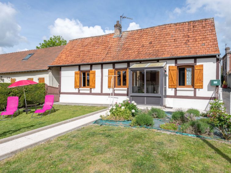 Foto van exterieur van Vakantiehuis Mesnières-en-Brayin de winter Foto van exterieur van Vakantiehuis Mesnières-en-Brayin de winter