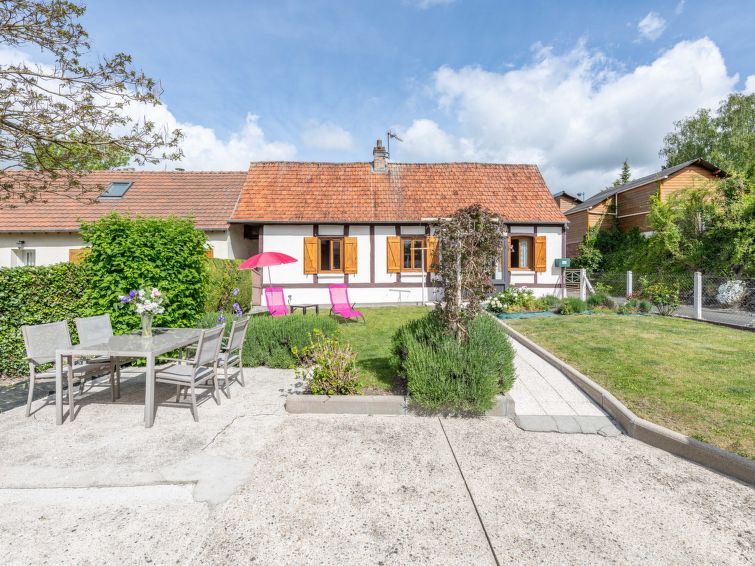 Foto van exterieur van Vakantiehuis Mesnières-en-Brayin de winter Foto van exterieur van Vakantiehuis Mesnières-en-Brayin de winter