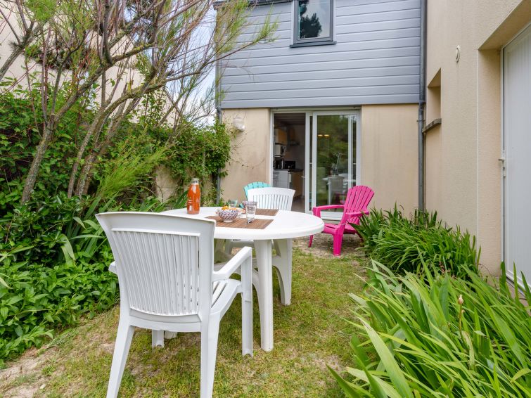 Foto van exterieur van Vakantiehuis Surville