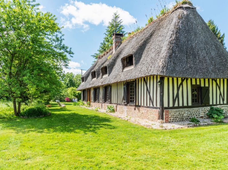 Foto van exterieur van Vakantiehuis Le Mesnil-St-Jeanin de winter