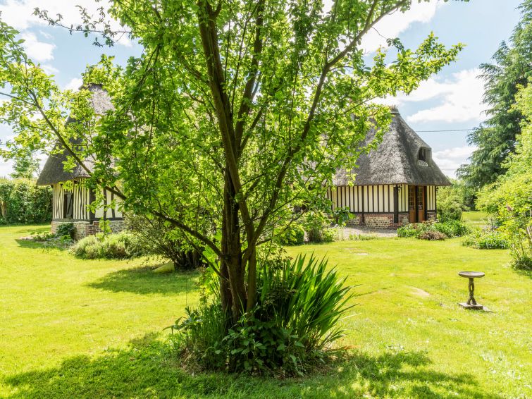 Foto van exterieur van Vakantiehuis Le Mesnil-St-Jeanin de winter