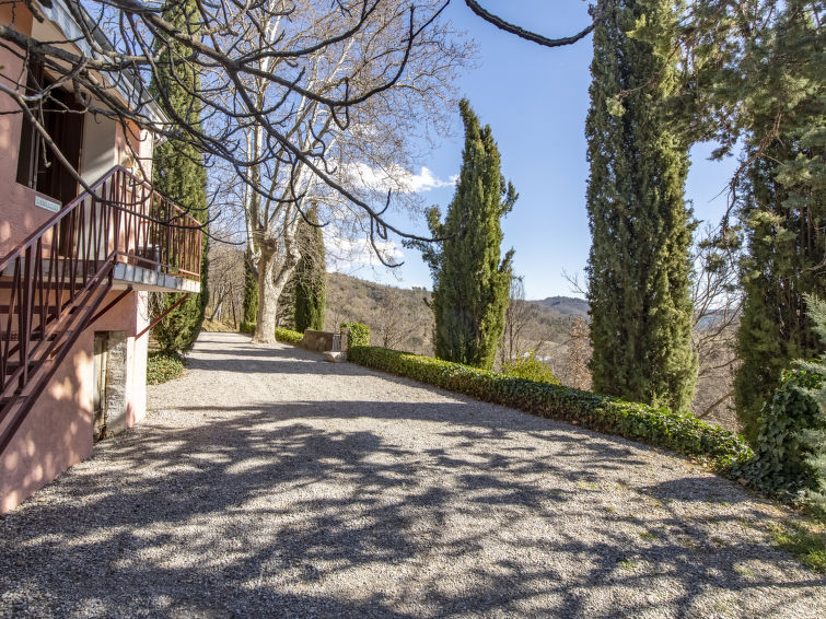 Foto van exterieur van Vakantiehuis Oraison