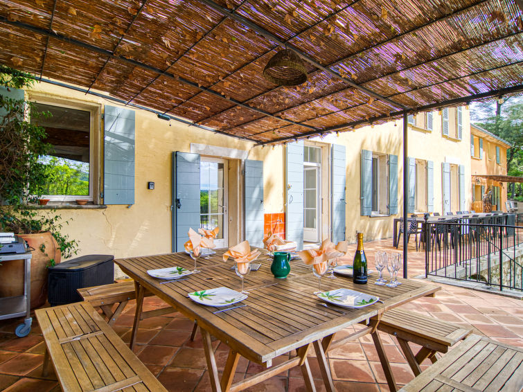 Foto van exterieur van Vakantiehuis Besse sur Issole