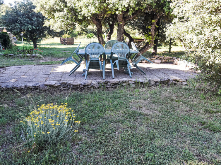 Foto van exterieur van Vakantiehuis L'isle sur la Sorgue