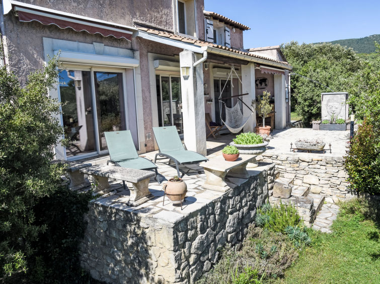 Foto van exterieur van Vakantiehuis L'isle sur la Sorgue