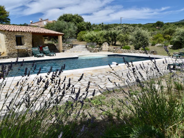 Foto van exterieur van Vakantiehuis L'isle sur la Sorgue