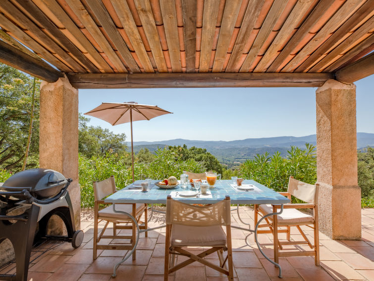 Foto van exterieur van Vakantiehuis La Garde Freinet