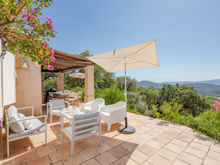 Foto van exterieur van Vakantiehuis La Garde Freinet