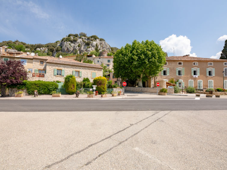 Foto van omgeving van Vakantiehuis Bauduen