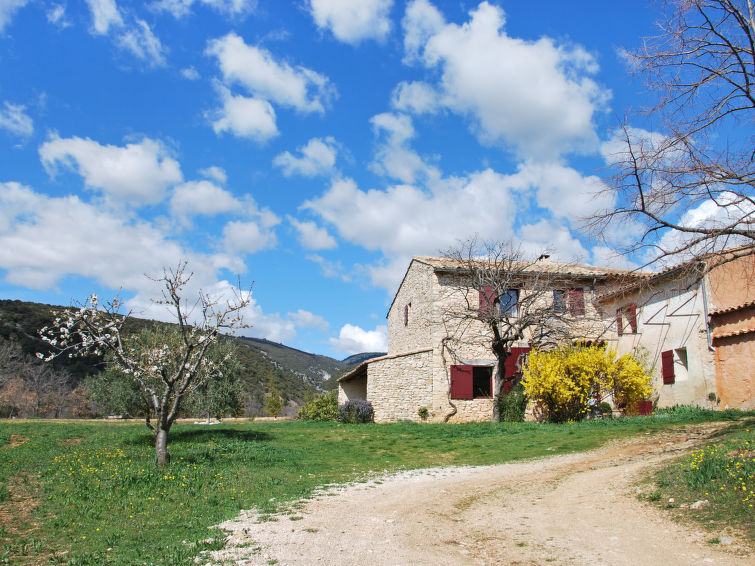 Foto van exterieur van Vakantiehuis Saint Saturnin d'Apt