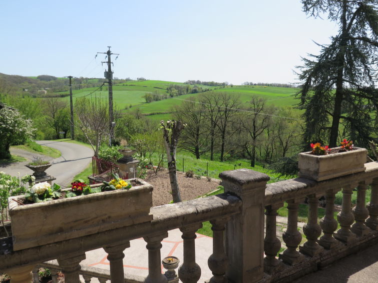 Foto van exterieur van Vakantiehuis Lacapelle-Ségalar Foto van exterieur van Vakantiehuis Lacapelle-Ségalar