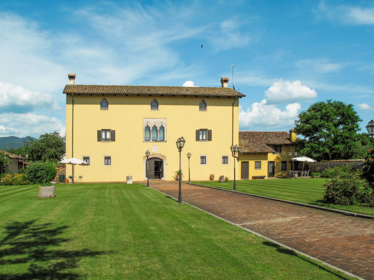 Foto van exterieur van Vakantiehuis Povoletto
