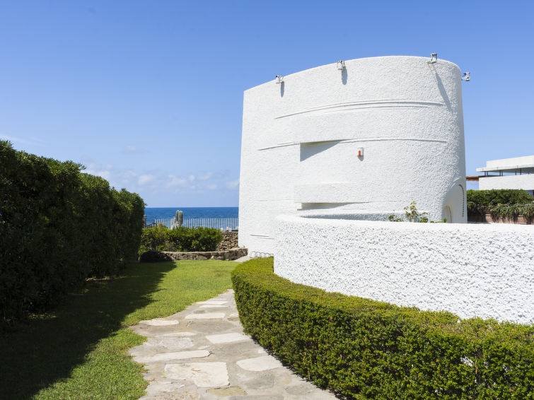 Foto van exterieur van Vakantiehuis Santa Marinellain de winter