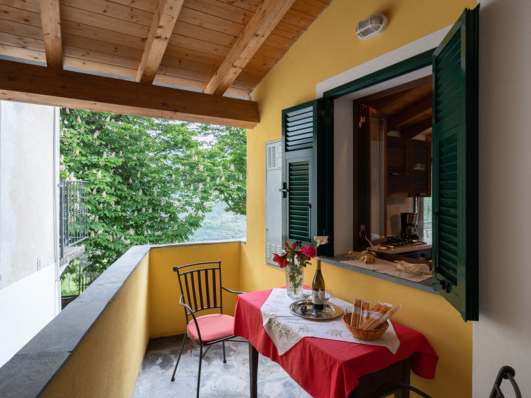 Foto van exterieur van Vakantiehuis Valloriain de winter