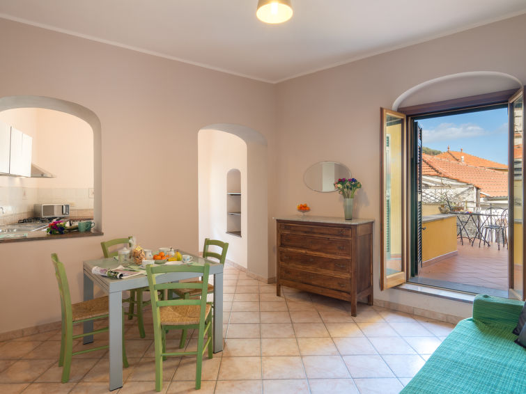 Gezellig Appartement Terrazzo in het Hart van Pietrabruna | Out! Vakantiehuizen