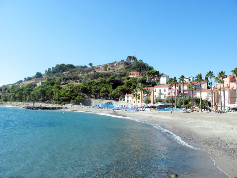 Foto van omgeving van Vakantiehuis San Lorenzo al Mare