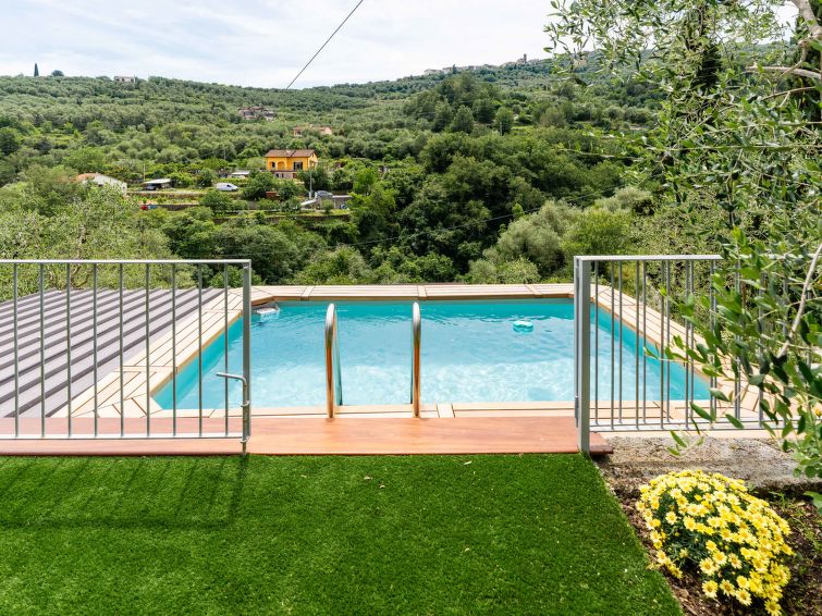 Foto van exterieur van Vakantiehuis Pontedassio