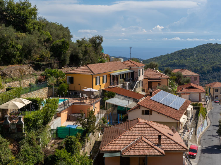 Foto van exterieur van Vakantiehuis Pietrabruna