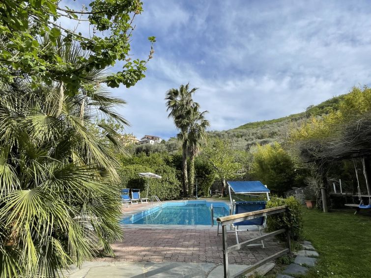 Foto van exterieur van Vakantiehuis Dolcedo
