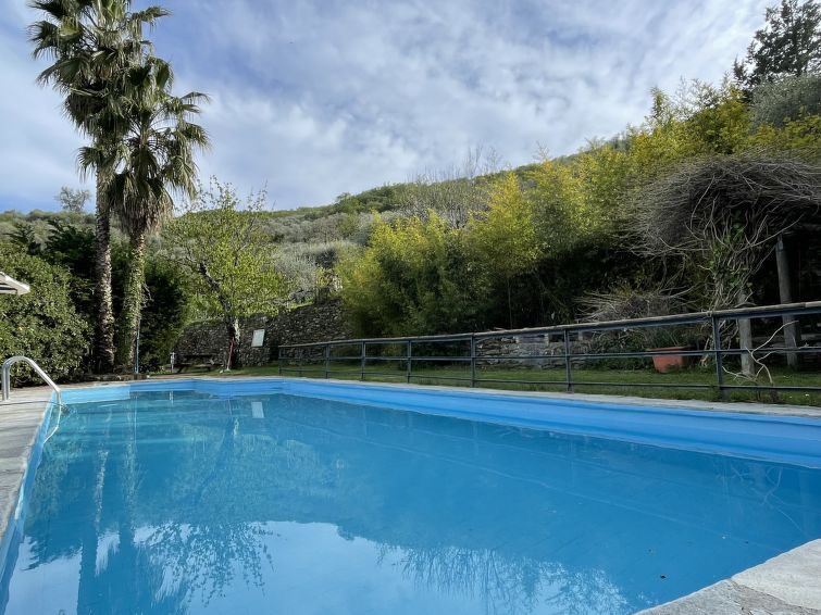Foto van exterieur van Vakantiehuis Dolcedo