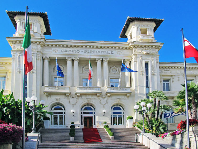 Foto van omgeving van Vakantiehuis Sanremo