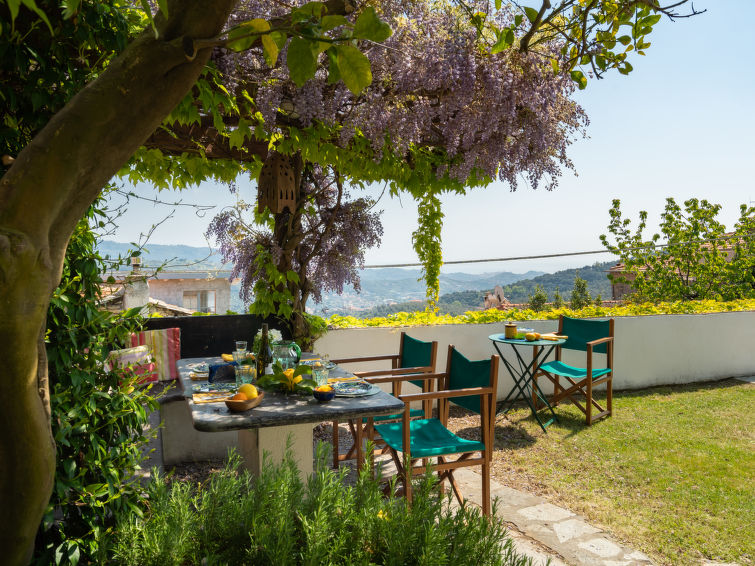 Foto van exterieur van Vakantiehuis Dolcedo