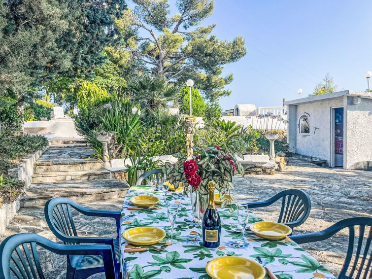 Foto van exterieur van Vakantiehuis Poggi