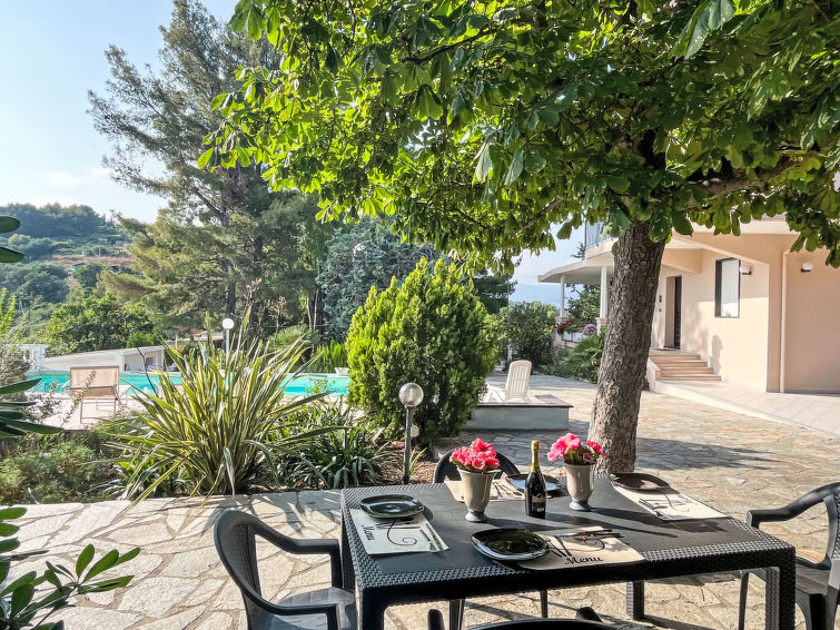 Foto van exterieur van Vakantiehuis Poggi