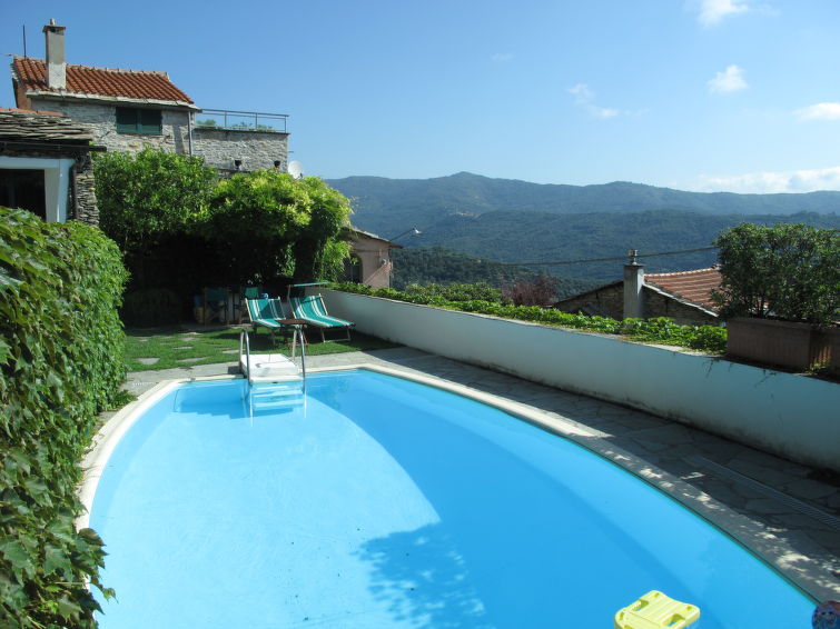 Foto van exterieur van Vakantiehuis Dolcedo