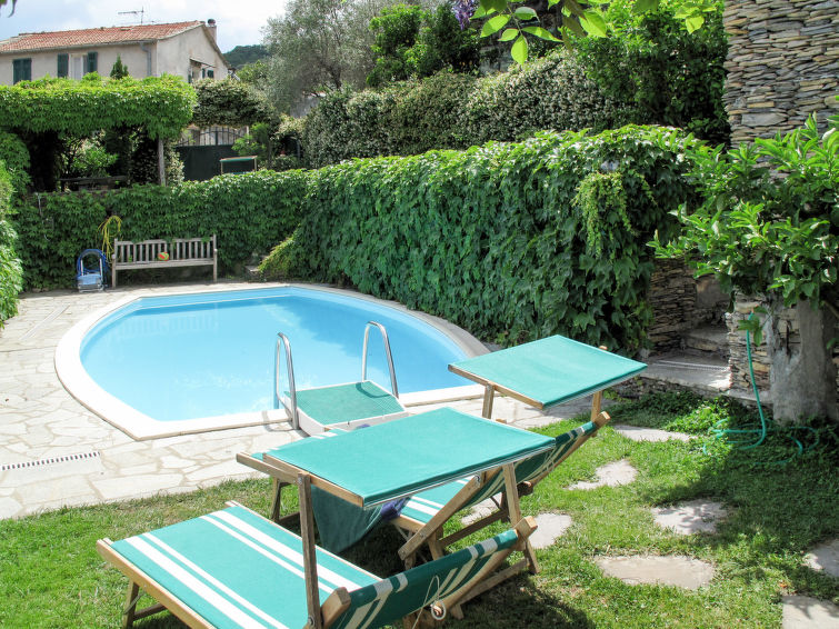 Foto van exterieur van Vakantiehuis Dolcedo