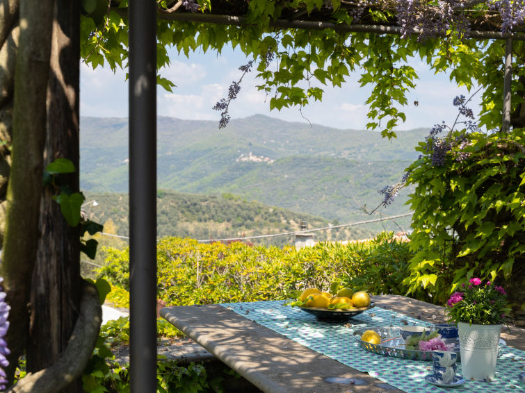 Foto van exterieur van Vakantiehuis Dolcedo